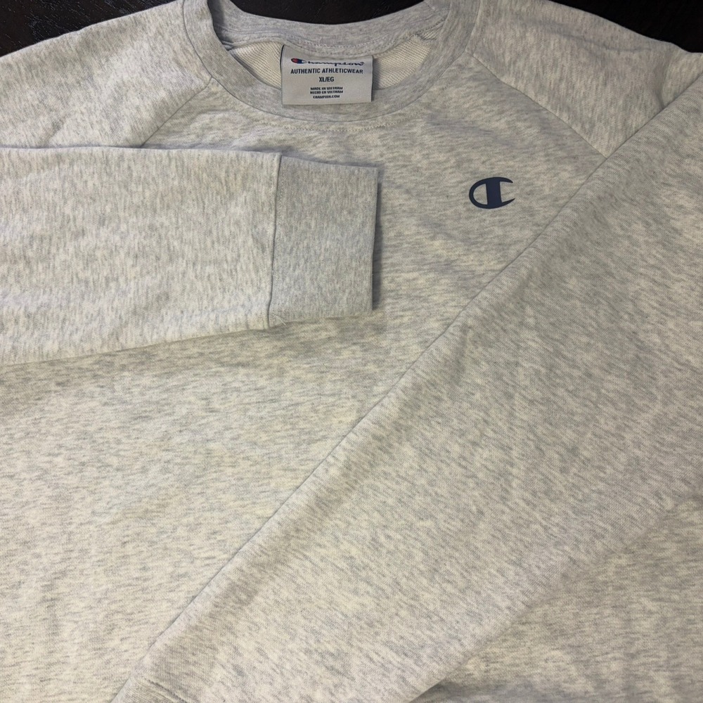 Champion Authentic Athleticwear Mens XL Grey Heather Raglan Crewneck Sweatshirt